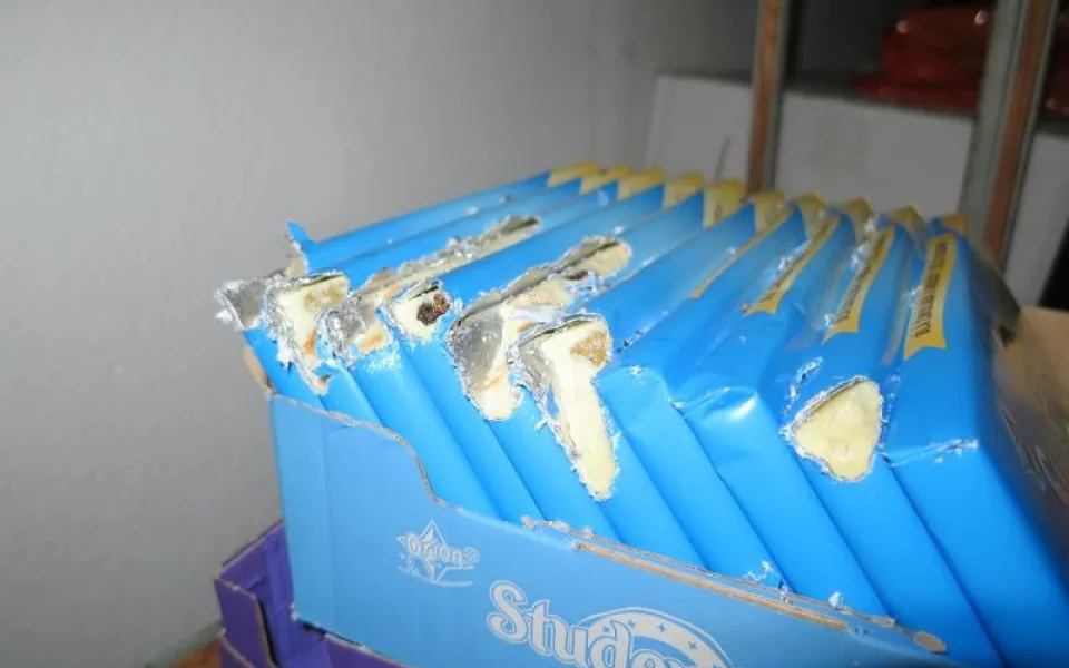 Inspekce uzavřela večerku v Bulovce. Obchod se podobal spíše myšímu doupěti