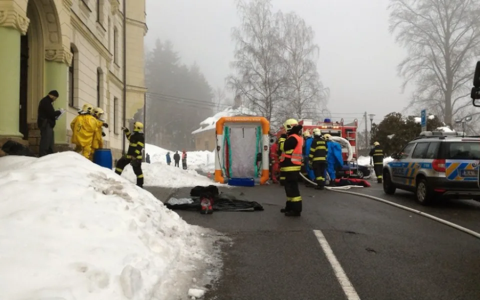 Na úřadě v Tanvaldě probíhal zásah.