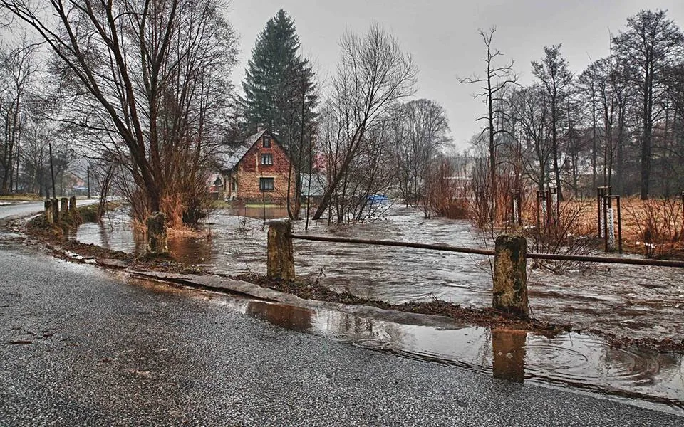 Rozvodněná Svitávka v Lindavě