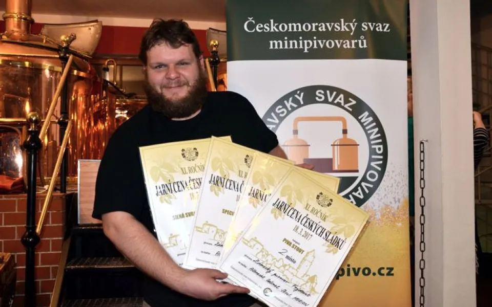 Sládek frýdlantského pivovaru a ocenění piv.