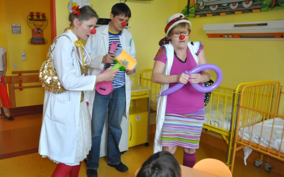 Zdravotní klauni v liberecké nemocnici.