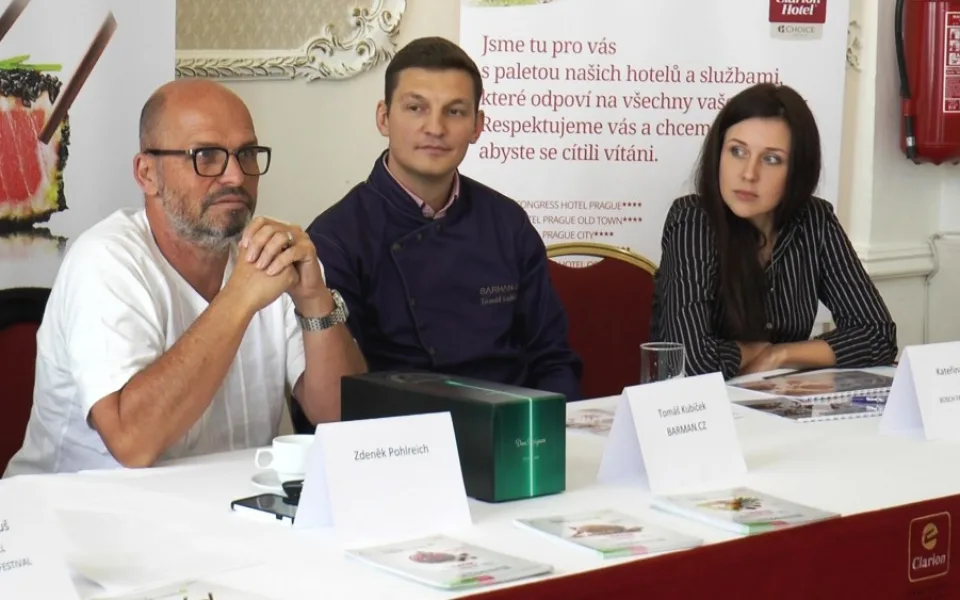 Zdeněk Pohlreich na dnešní tiskové konferenci
