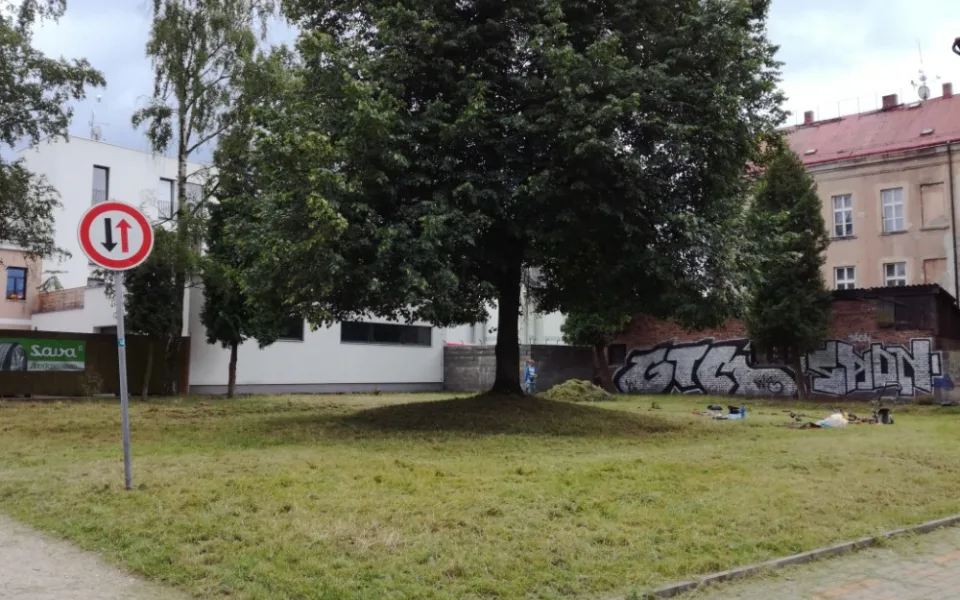 Zanedbané místo už je připraveno a trhy.
