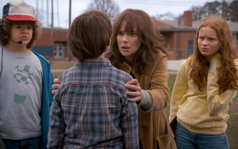 Osmdesátky opět ožijí ve druhé sérii Stranger Things.