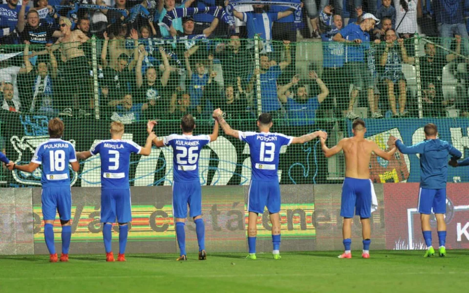 lovan nedal trápící se Boleslavi šanci. Výhru 3:0 zařídil dvěma přesnými zásahy Graiciar.