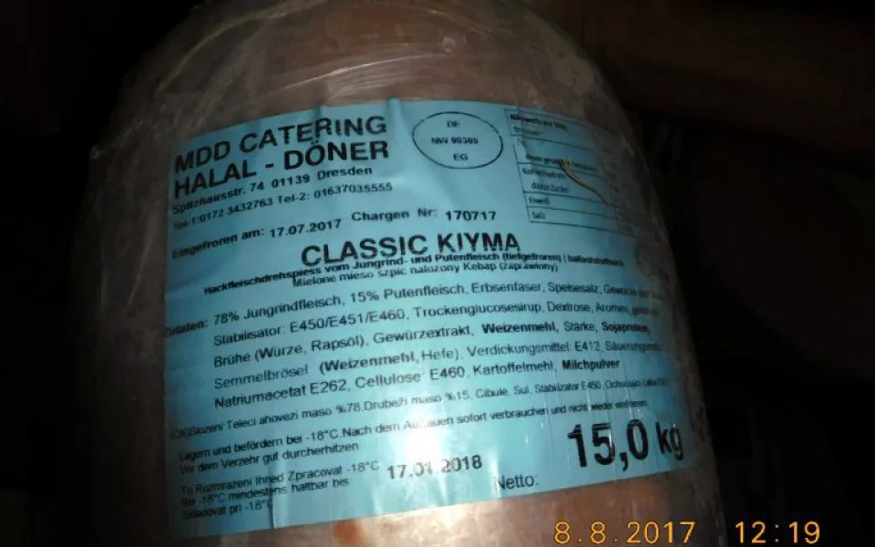 Kebab a gyros původem z Německa obsahoval nepovolené přídatné látky.