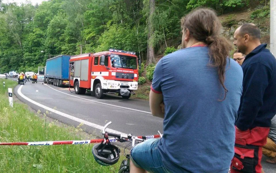 Smrtelná nehoda v Mníšku.