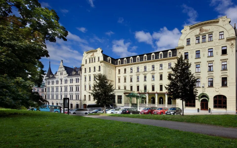 Hotel Zlatý Lev