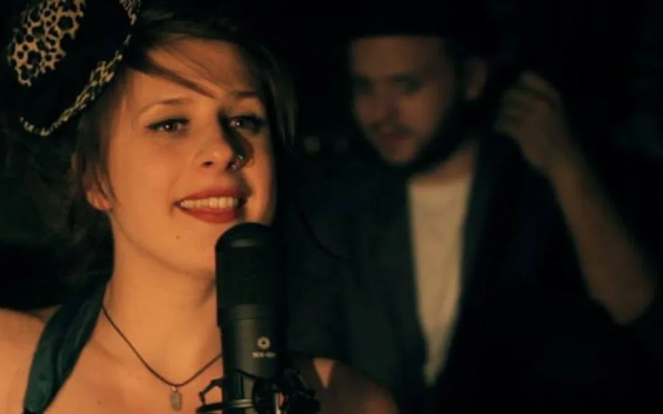 Dubnový Open mic koktejl namíchá krásné hlasy čtyř dam.