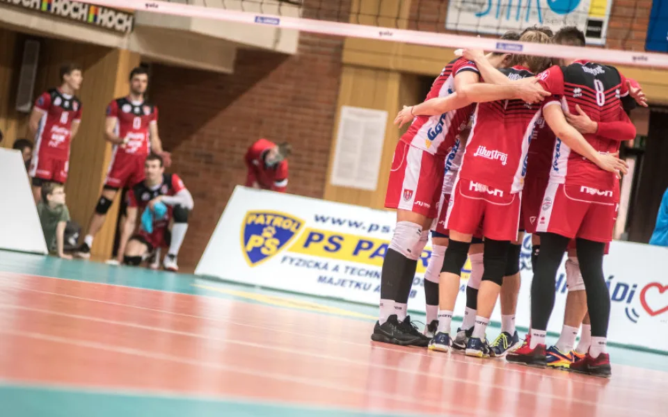 Jihostroj se přiblížil bronzu. V prvním zápase porazil Liberec a ujímá se vedení.