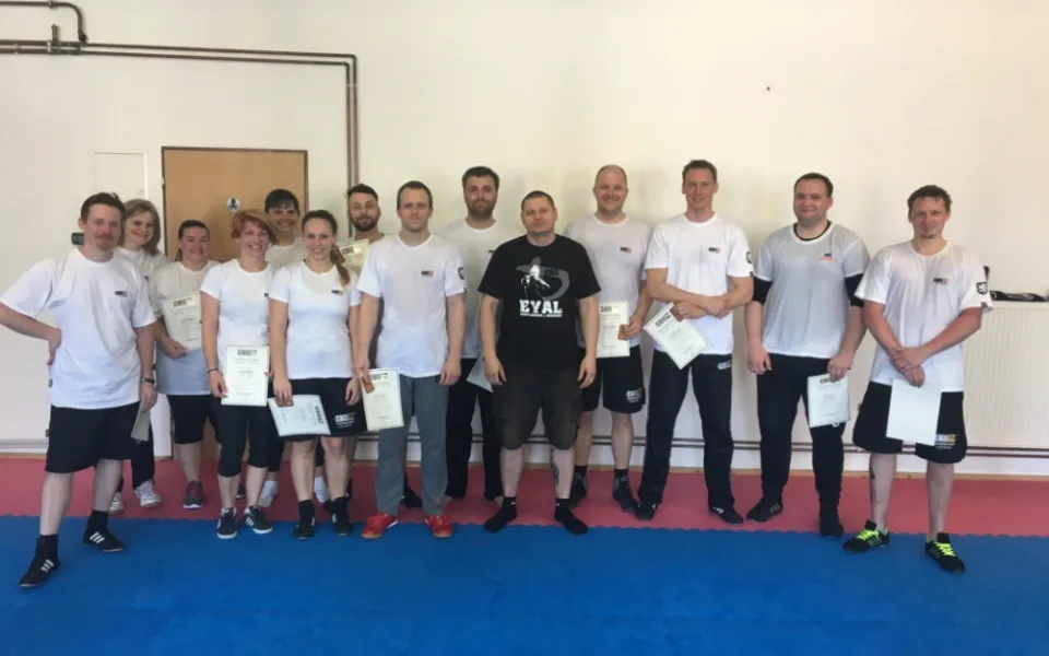Studenti Krav Maga.