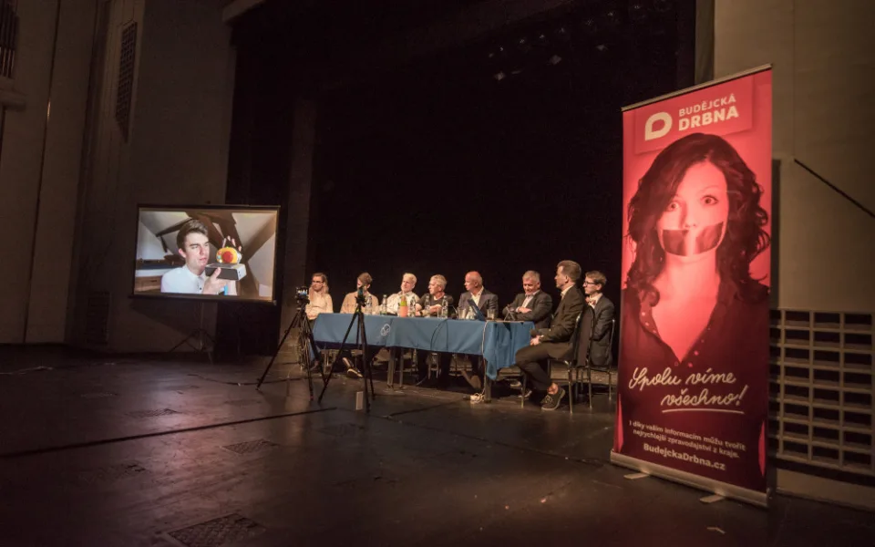 Debata