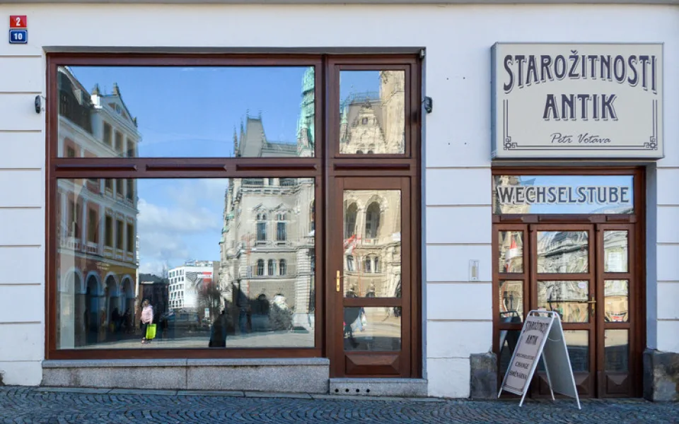 Malá výstavní síň bude naproti radnici.