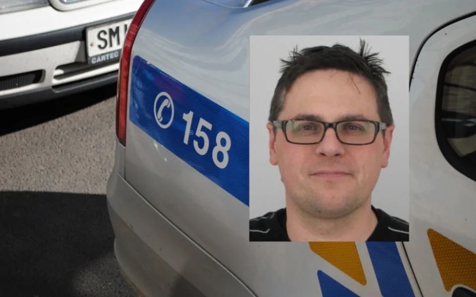 Policie pátrá po tomto muži.