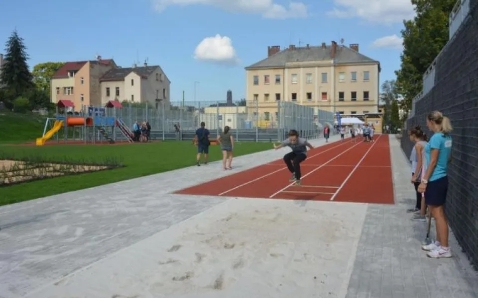 Nový areál.