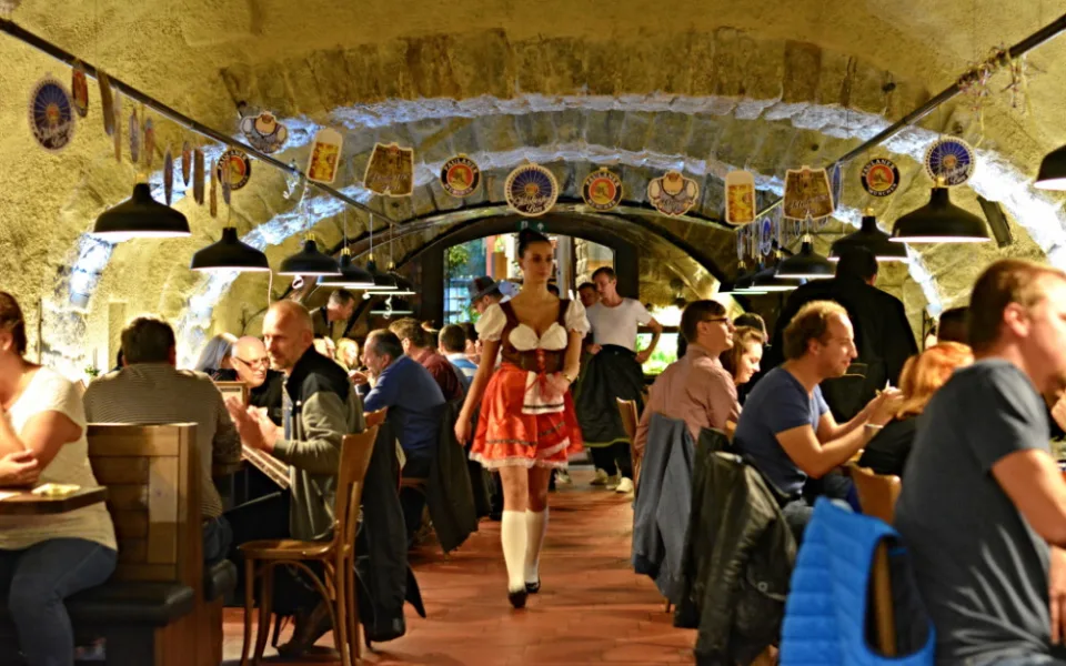 Oktober fest ve Šnytu