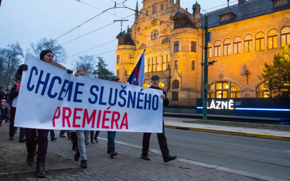 Pochod Za slušného premiéra Libercem