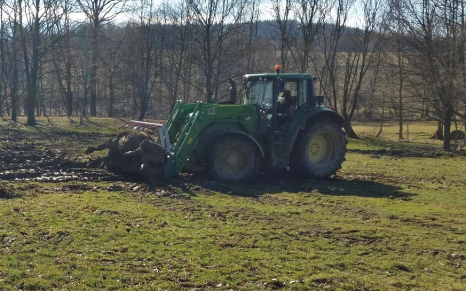 Ukradený traktor