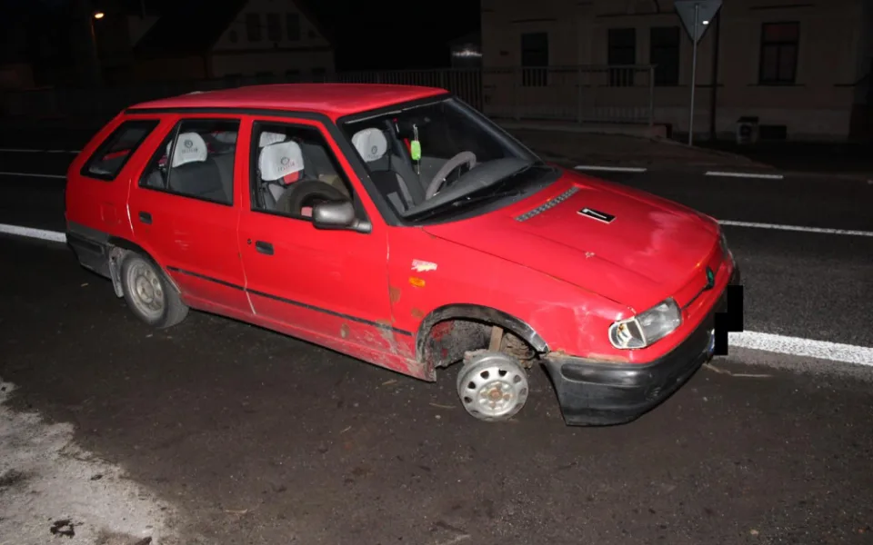 Auto po nehodě.