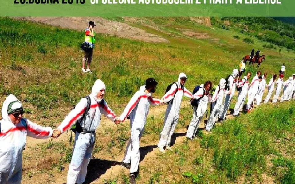 Aktivisté budou