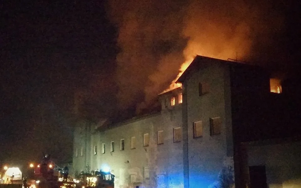 Požár bývalého nádraží.