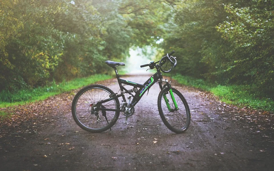 mountain-bike-1149074_960_720