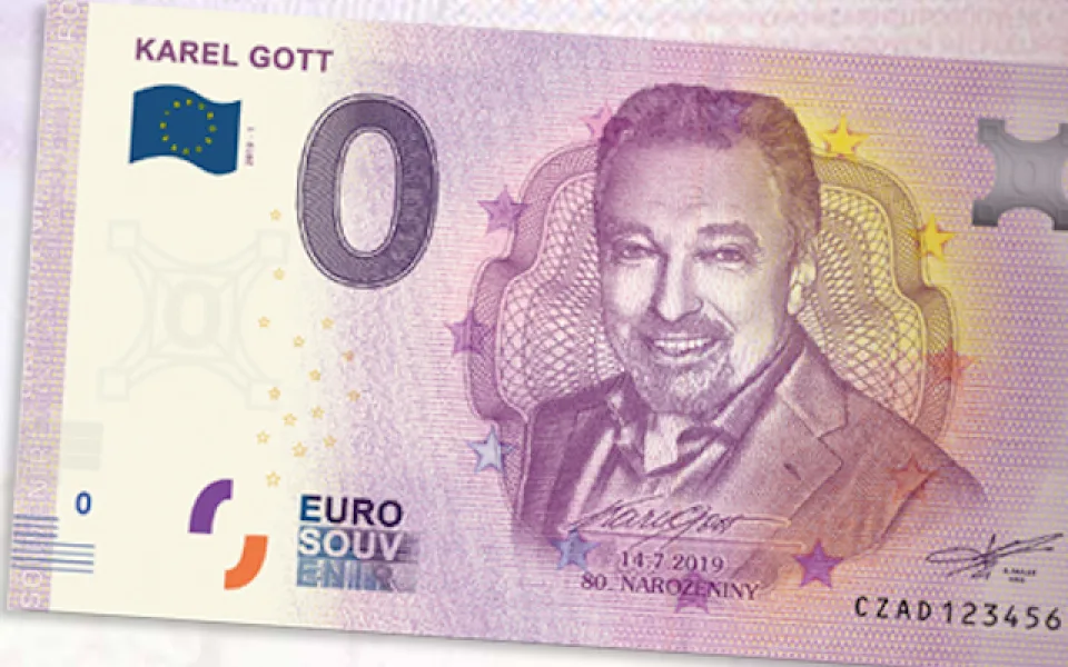 Bankovka s Karlem Gottem.