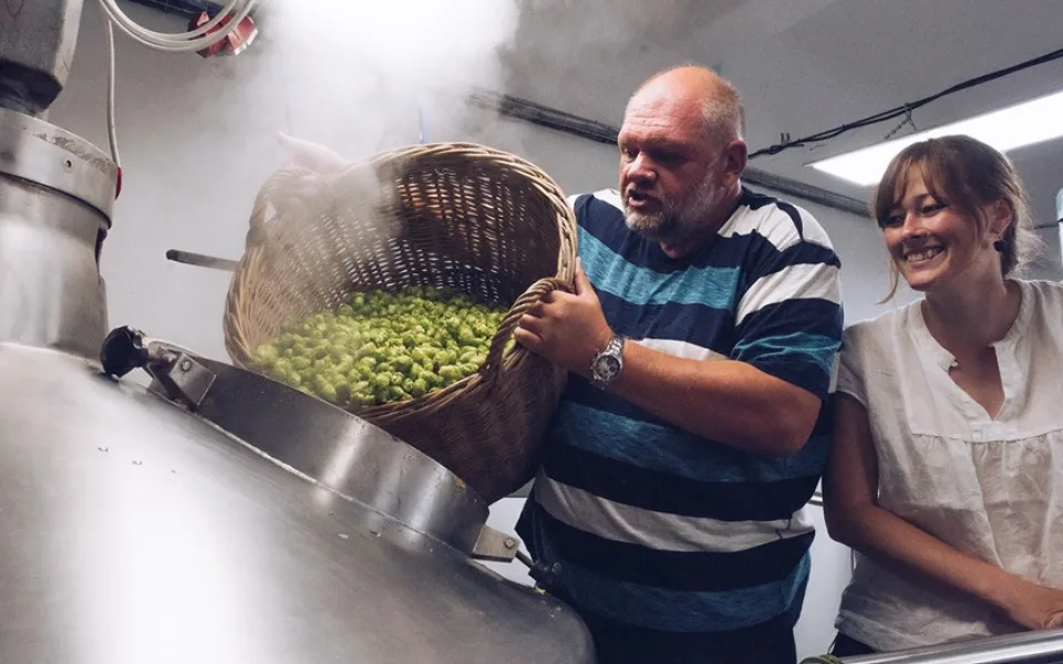 Hospodář a čeledín. Frýdlantská škola si uvaří vlastní pivo