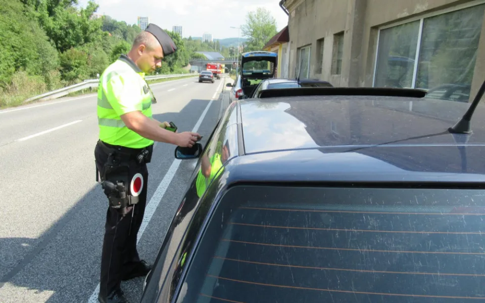 Policisté si počíhali o víkendu na řidiče.