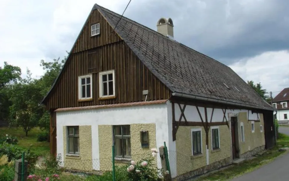 V této budově se před 100 lety začalo ve Frýdlantu vyučovat,