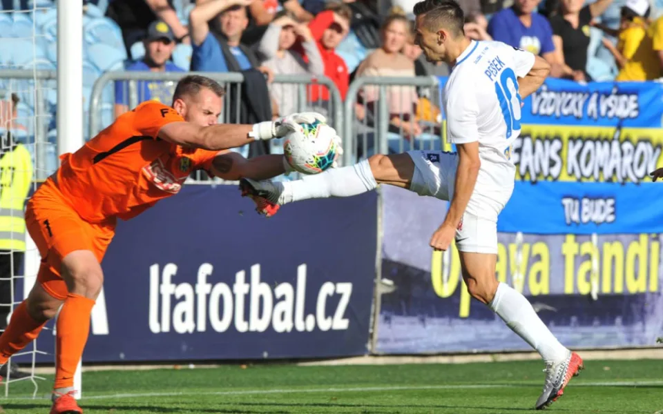 Slovan veze z Opavy bod.