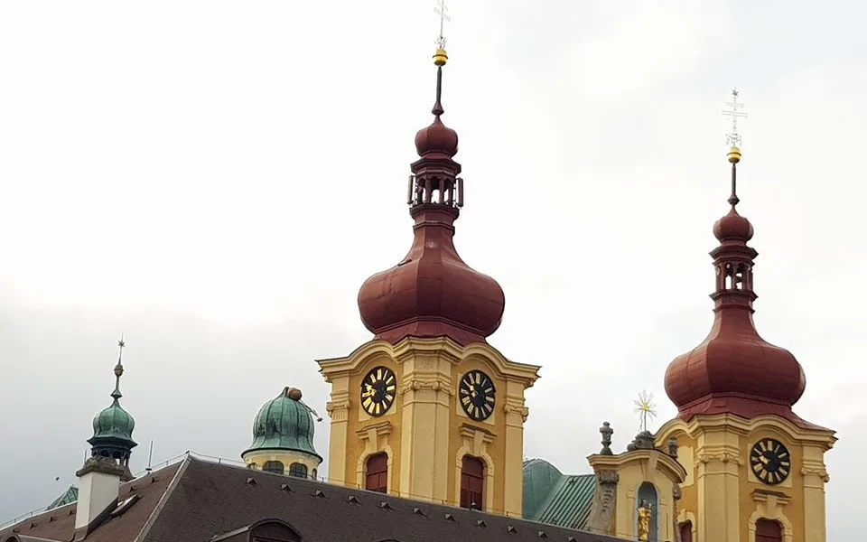 Bazilika v Hejnicích je poškozená.