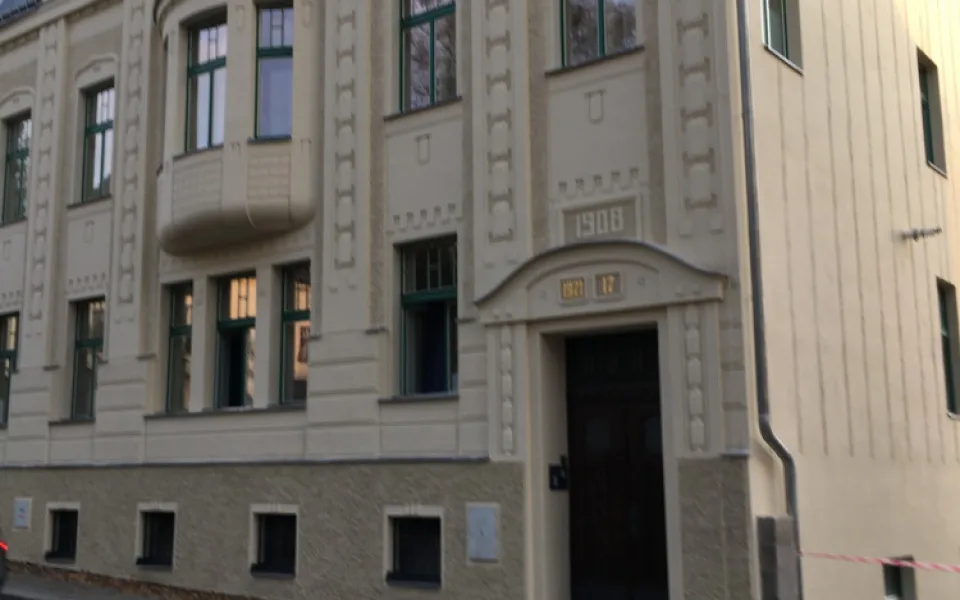 Nová fasáda, okna, dveře i střecha