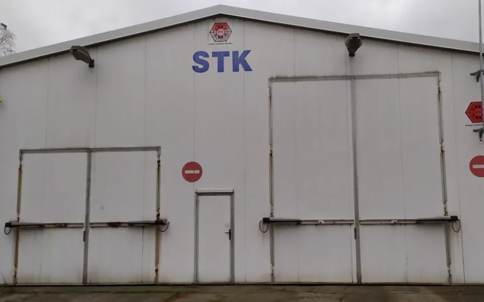 STK