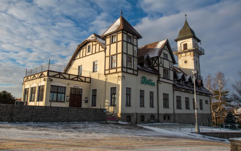 Rozhledna Petřín