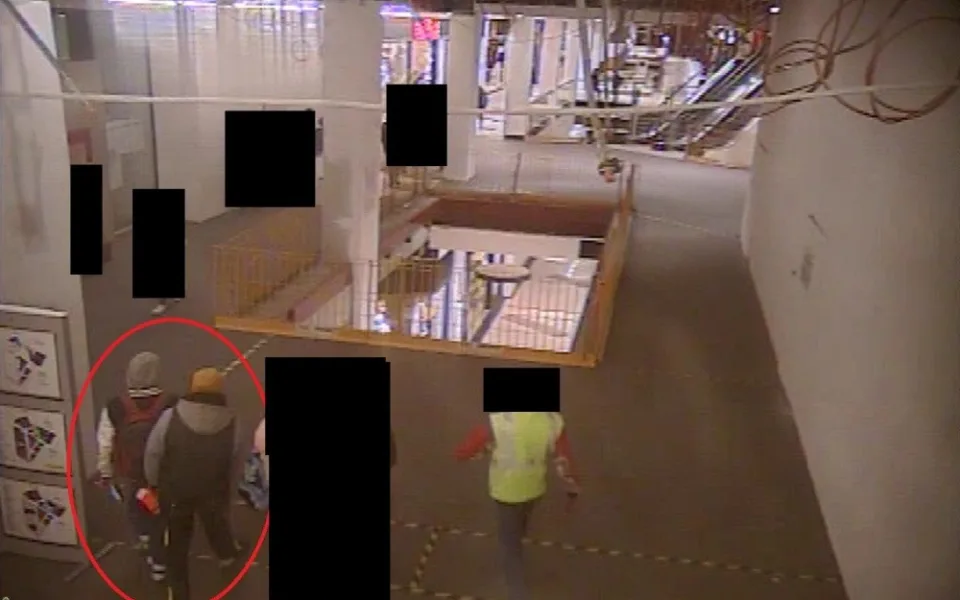 Policisté pátrají po těchto dvou mužích