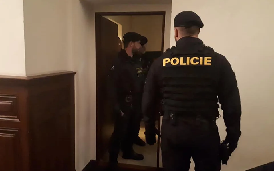 Po sociálních sítích se šíří informace o týrání a zabití koček v Jablonci. Případ vyšetřuje policie