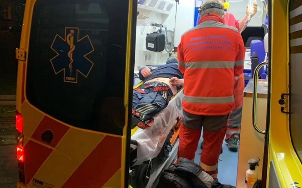 Pravidelná obchůzka strážníků zachránila život bezdomovci