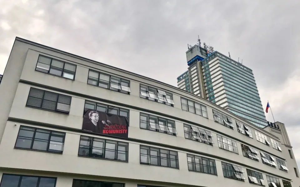 Zavražděna komunisty