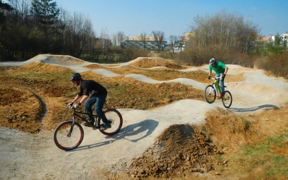 1000x1000-1396596954-minibikepark-maj