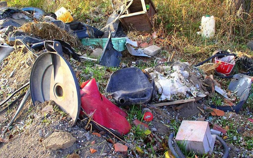 size4-1553078218193-2-landfill-1642754-960-720