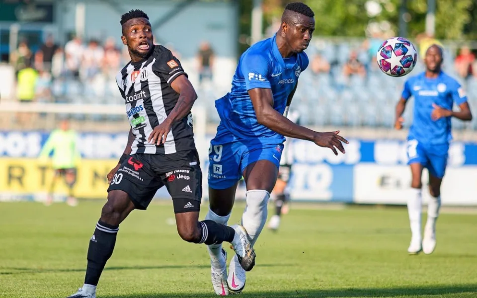FOTO: Liberec byl na jihu Čech šťastnějším. Dynamo padlo i díky bizarní brance 0:2