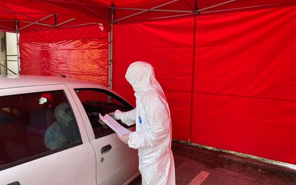 Nakažených přibývá, přijdou další opatření. Budou zásadnější, řekl Prymula