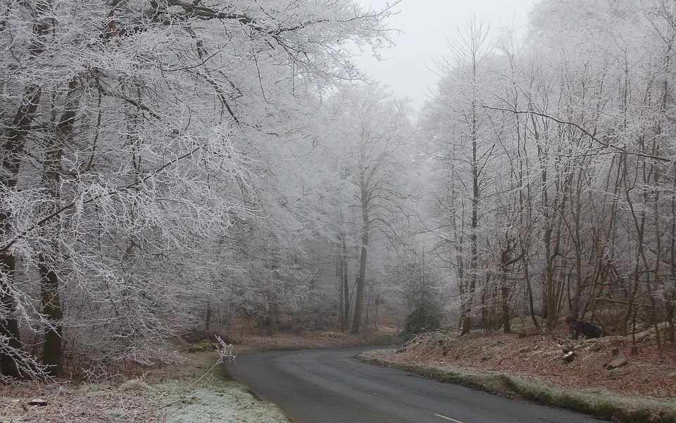 Bude to klouzat, varují meteorologové Liberecký kraj před náledím