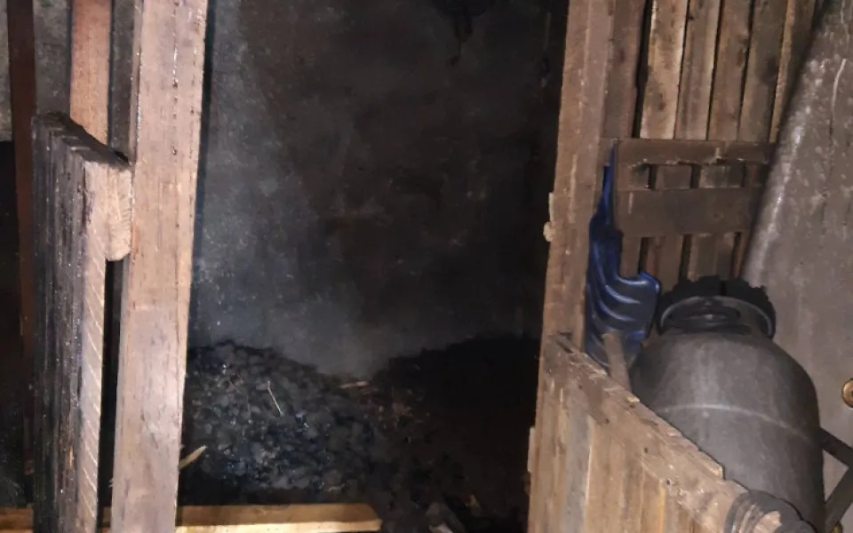 Při požáru rodinného domu nedaleko Jilemnice zemřel člověk