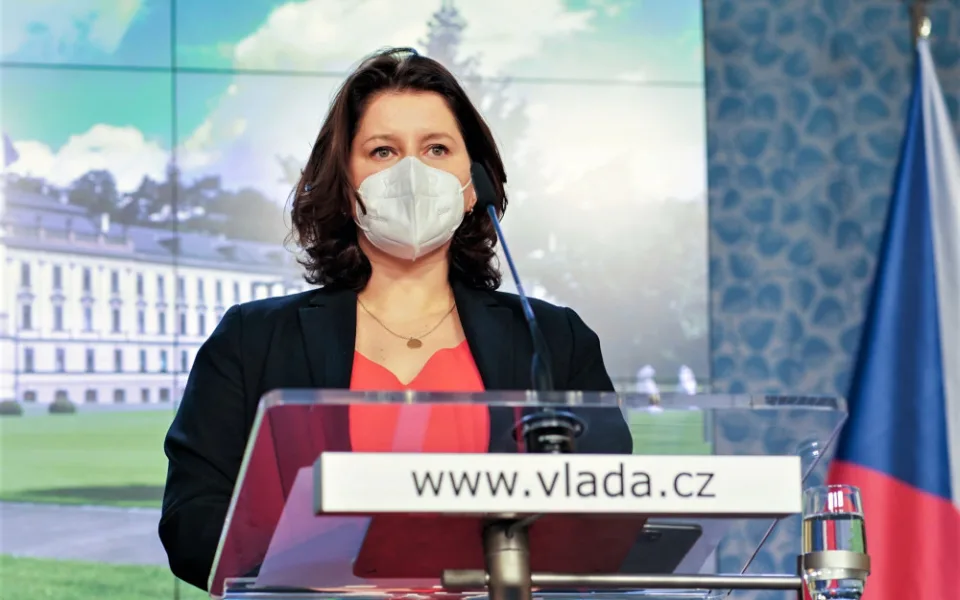 Ukolébá naštvané seniory přislib dalšího rouškovného?