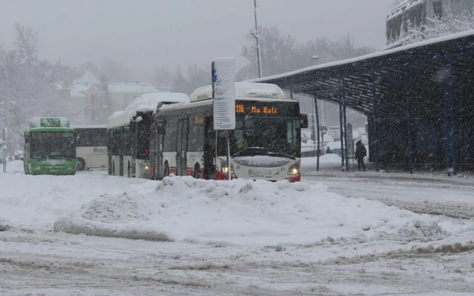 Meteorologové varují před sněžením. V Jizerkách napadne čtvrt metru sněhu