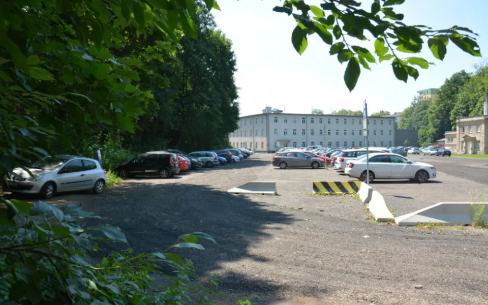 Modernizace parkoviště v Pastýřské v Liberci začne asi v létě