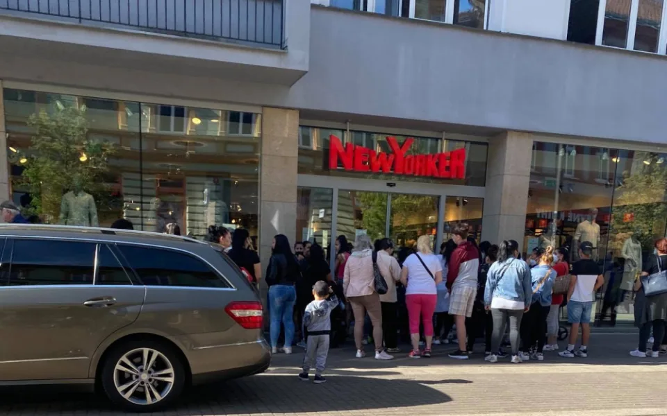 Dnešní rozvolnění způsobí růst mobility, s dalším zmírněním opatření počkejte, radí odborníci