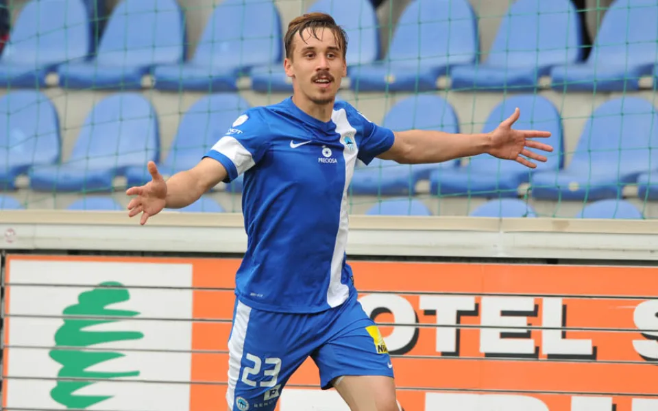 Slovan proti Zbrojovce ocení Josefa Šurala, uvede ho do klubové síně slávy